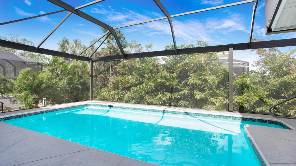 330 Colonial Avenue Marco Island FL 34145