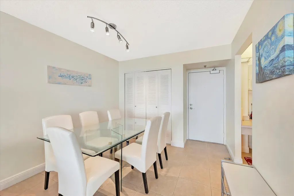 440 Seaview Marco Island FL 34145