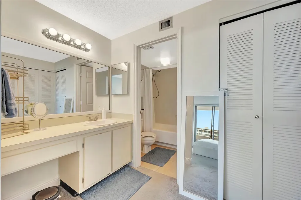 440 Seaview Marco Island FL 34145