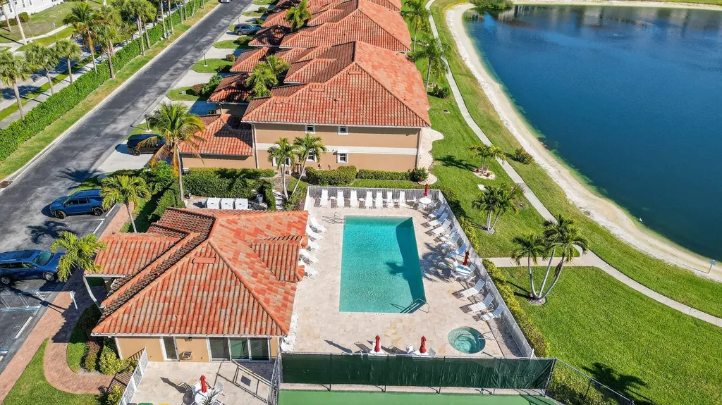 550 Club Marco Circle Marco Island FL 34145