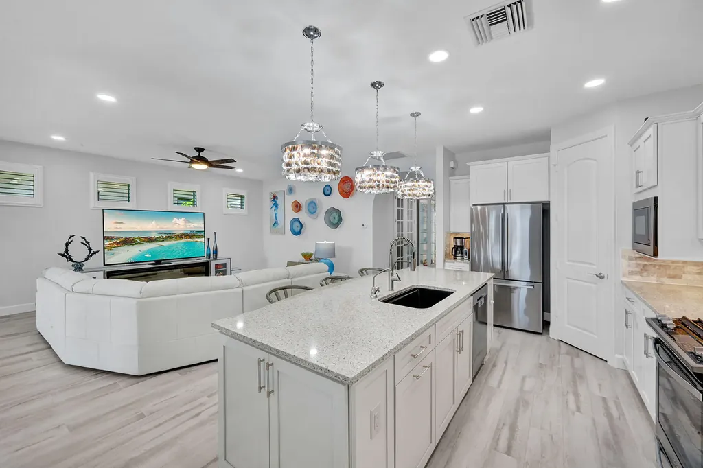 7460 Blackberry Drive Naples FL 34114