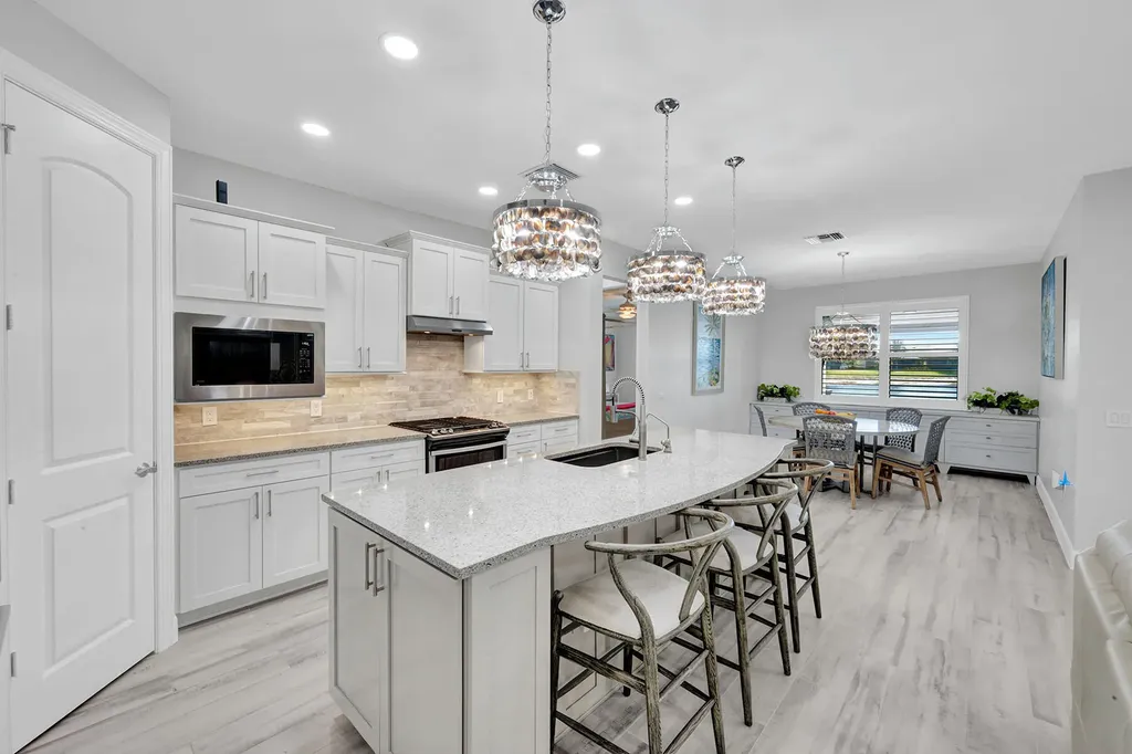 7460 Blackberry Drive Naples FL 34114