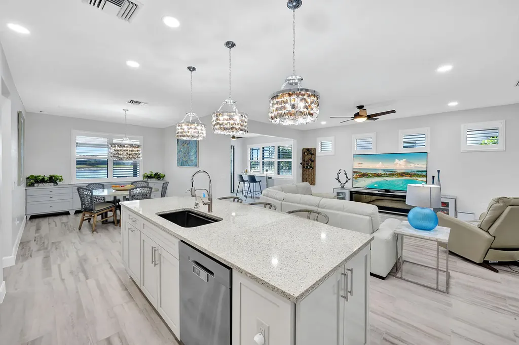 7460 Blackberry Drive Naples FL 34114