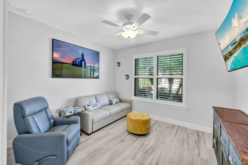 7460 Blackberry Drive Naples FL 34114