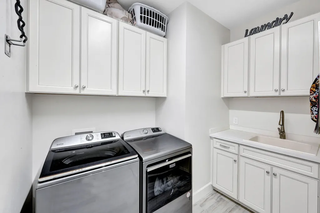 7460 Blackberry Drive Naples FL 34114