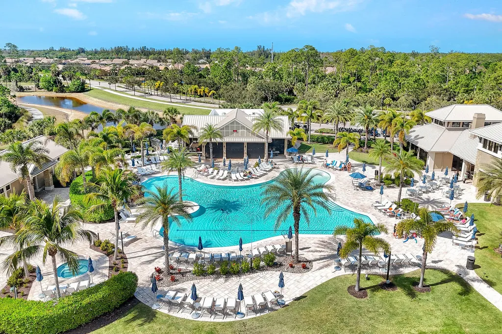 7460 Blackberry Drive Naples FL 34114