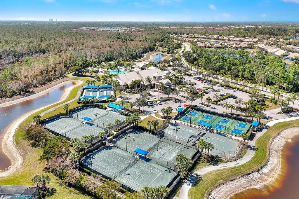 7460 Blackberry Drive Naples FL 34114