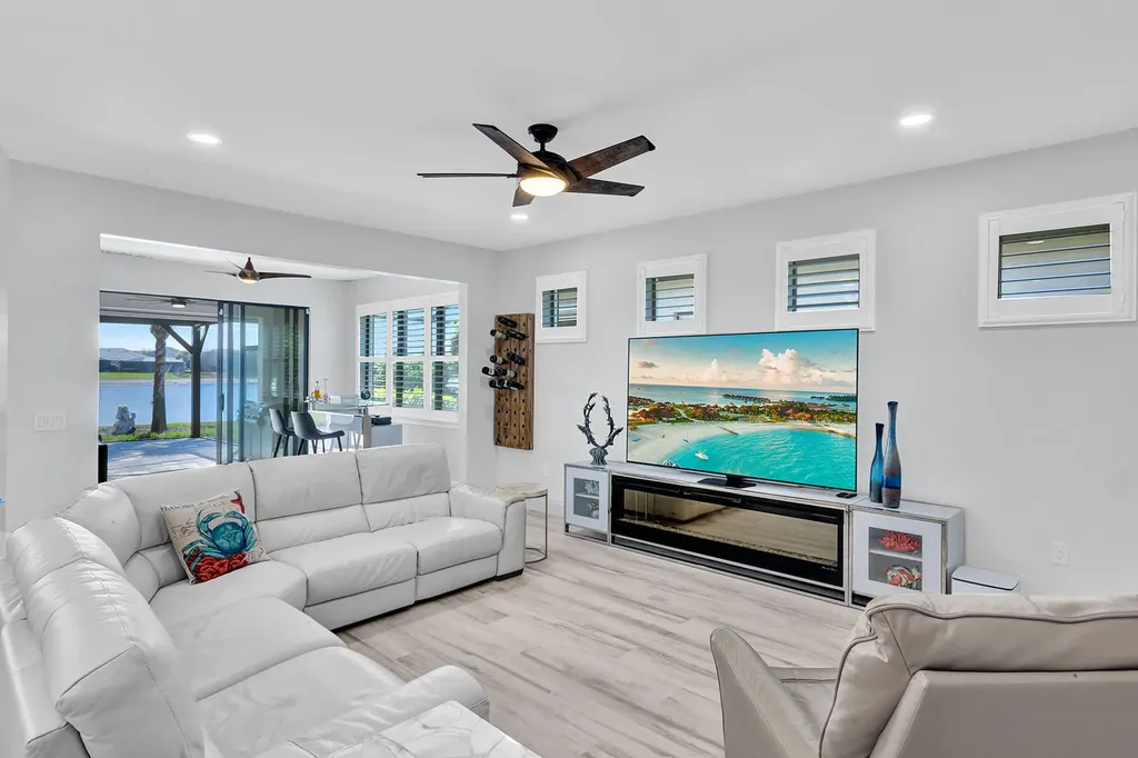 7460 Blackberry Drive Naples FL 34114