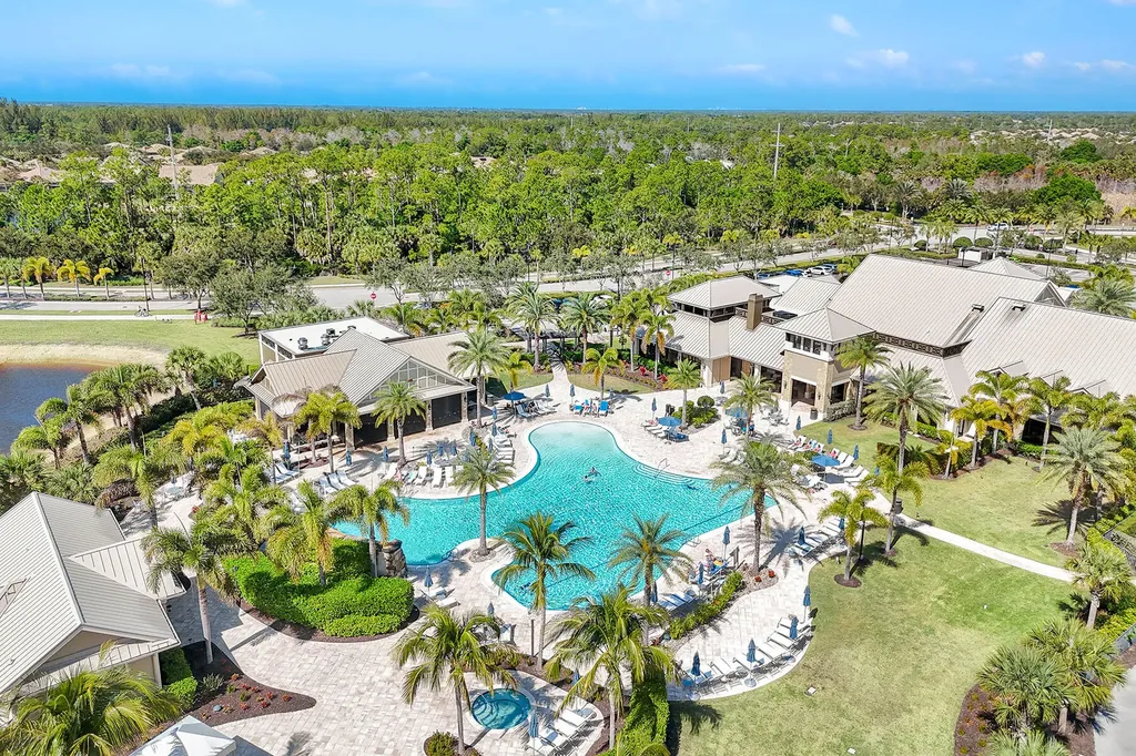 7460 Blackberry Drive Naples FL 34114