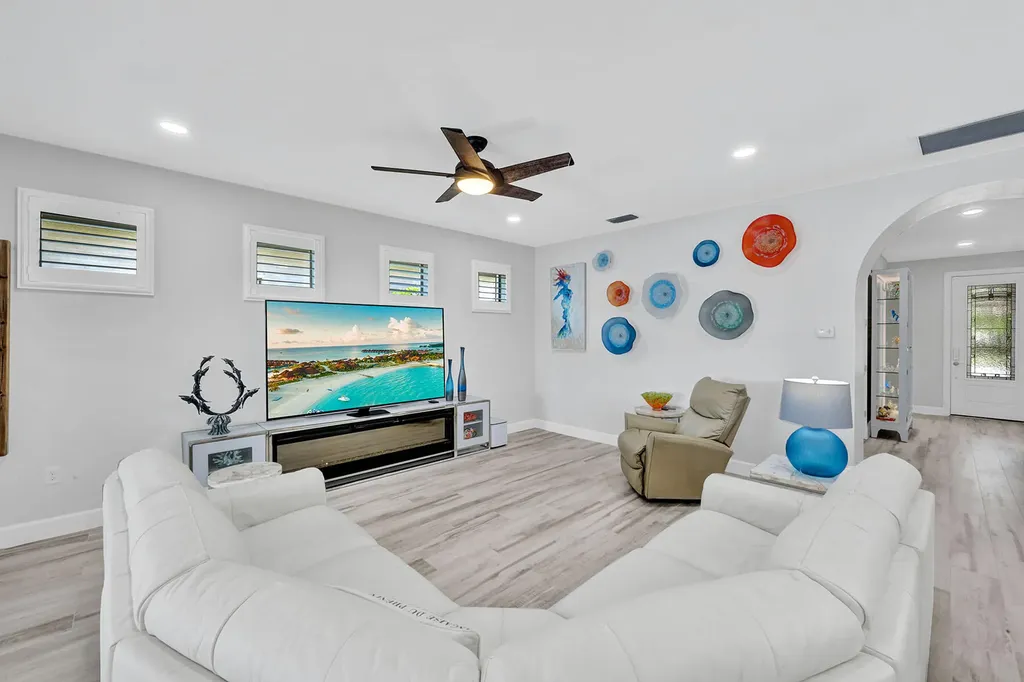 7460 Blackberry Drive Naples FL 34114