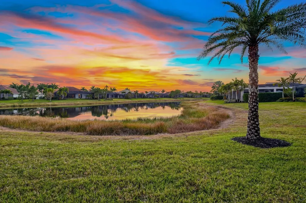 3206 Cotuit Lane Naples FL 34114