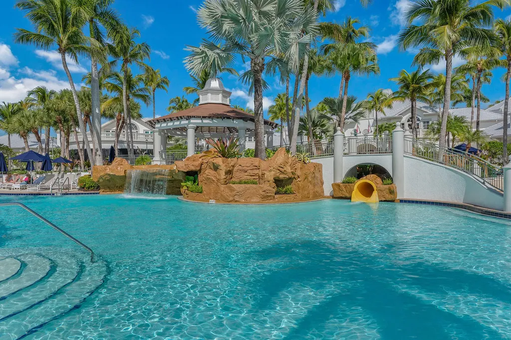 3206 Cotuit Lane Naples FL 34114