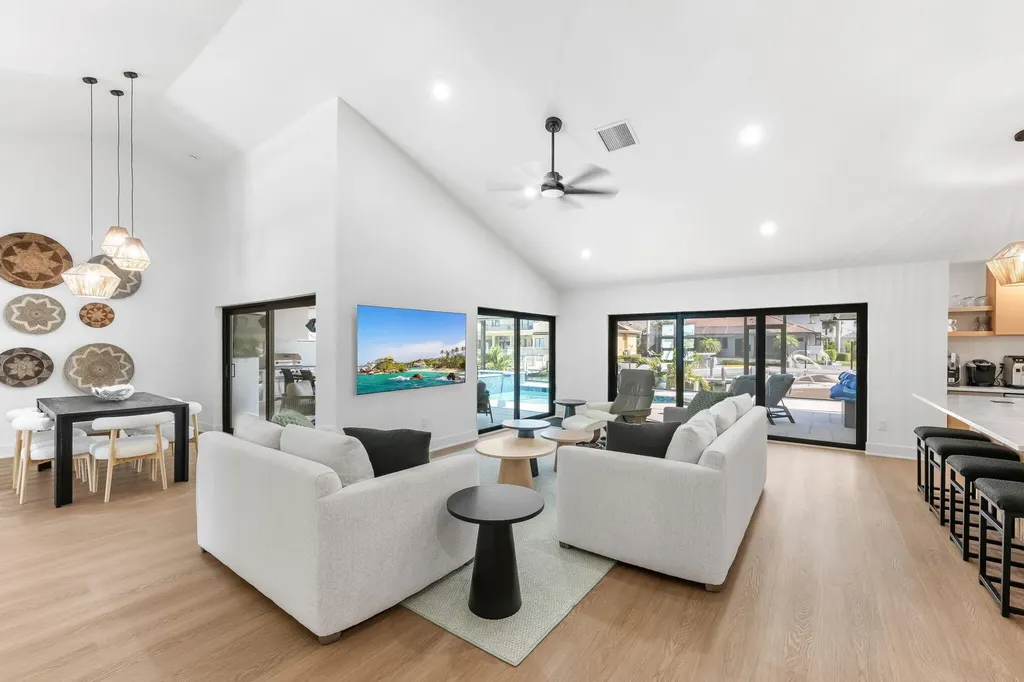 625 Dorando Court Marco Island FL 34145