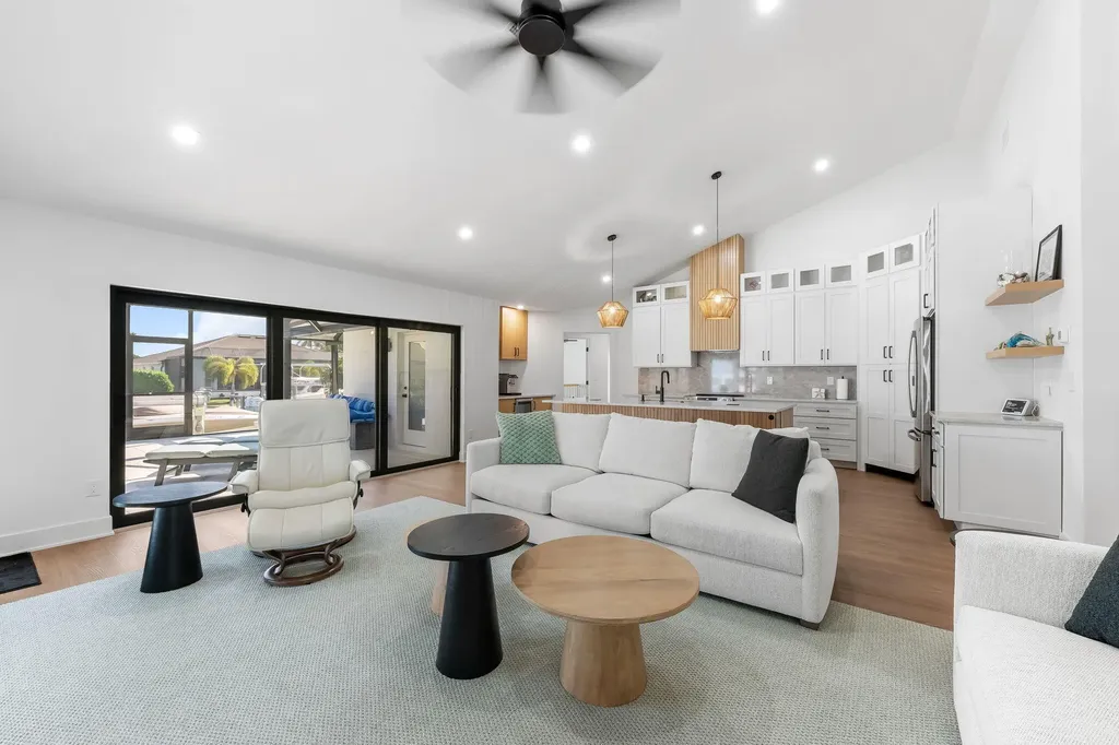 625 Dorando Court Marco Island FL 34145