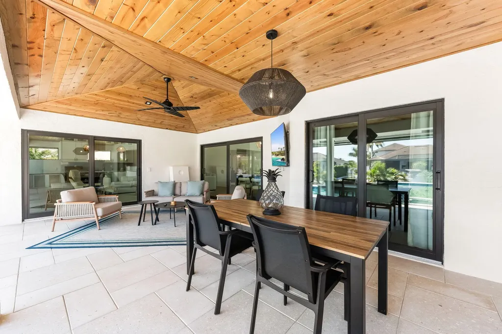 625 Dorando Court Marco Island FL 34145