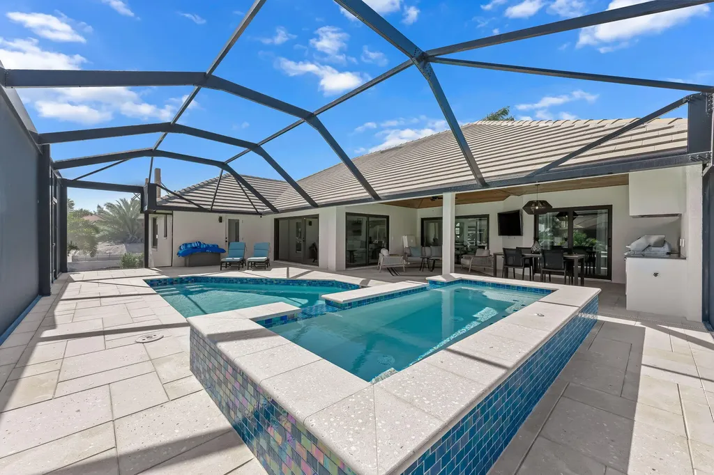 625 Dorando Court Marco Island FL 34145