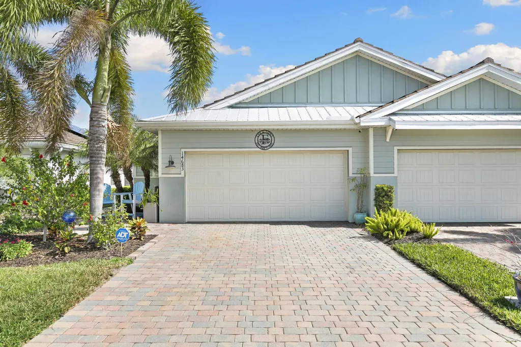14683 Edgewater Circle Naples FL 34114