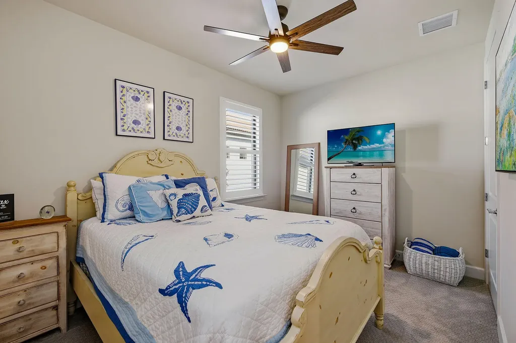 2730 Aviamar Circle Naples FL 34114