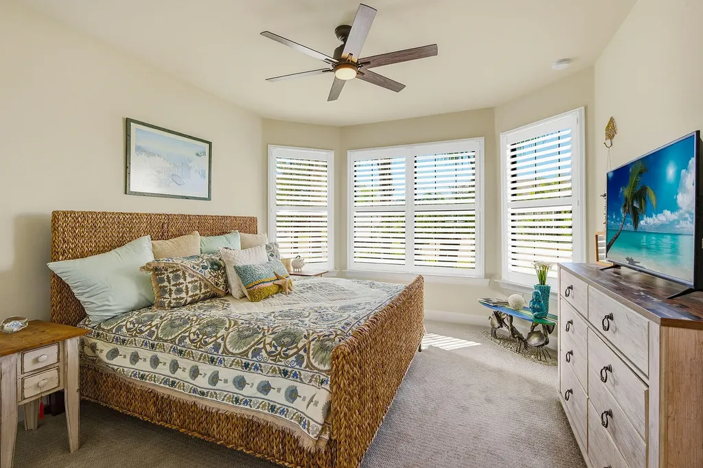 2730 Aviamar Circle Naples FL 34114