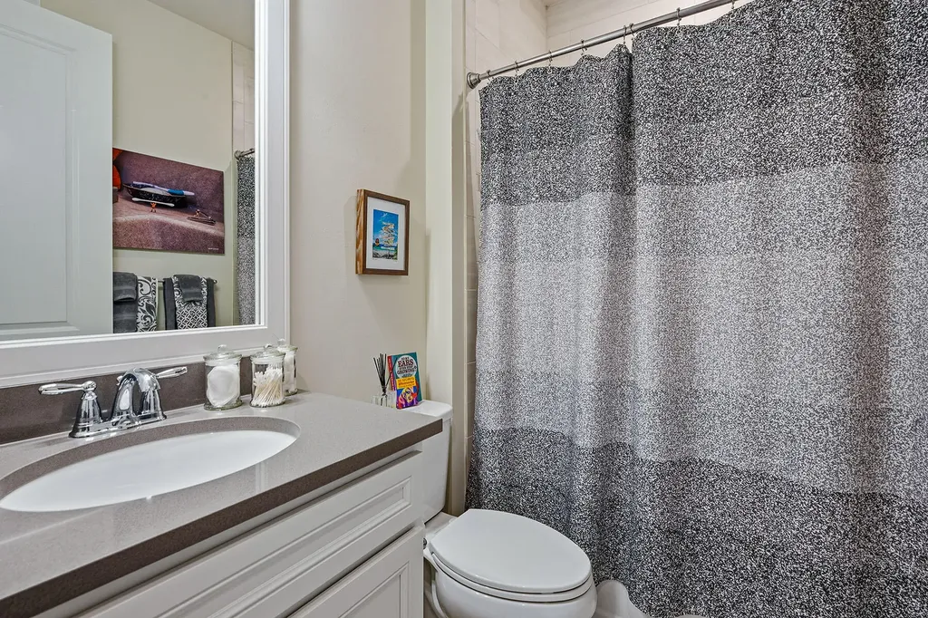 2730 Aviamar Circle Naples FL 34114