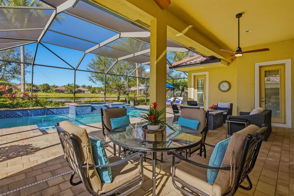 9327 Chiasso Court Naples FL 34114