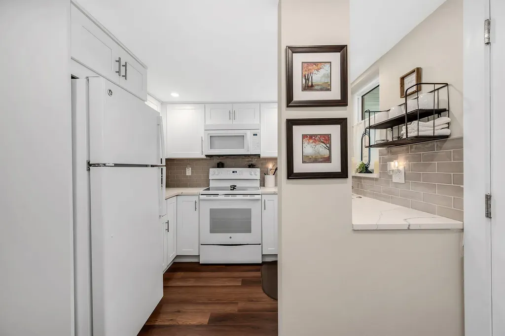 87 N Collier Boulevard Marco Island FL 34145