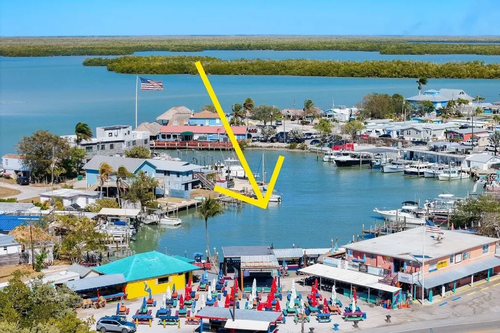 610 Sunset Drive Goodland FL 34140