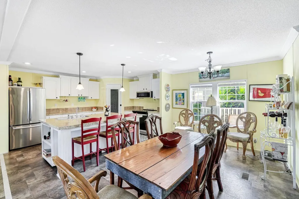 610 Sunset Drive Goodland FL 34140