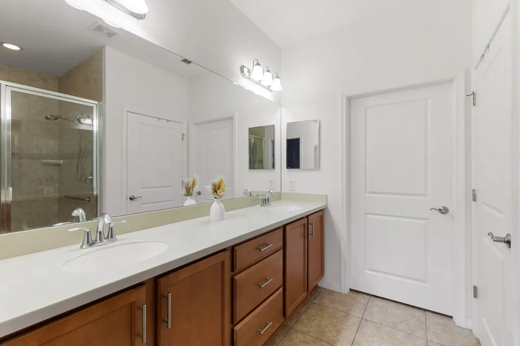 1570 Oceania Drive S Naples FL 34113