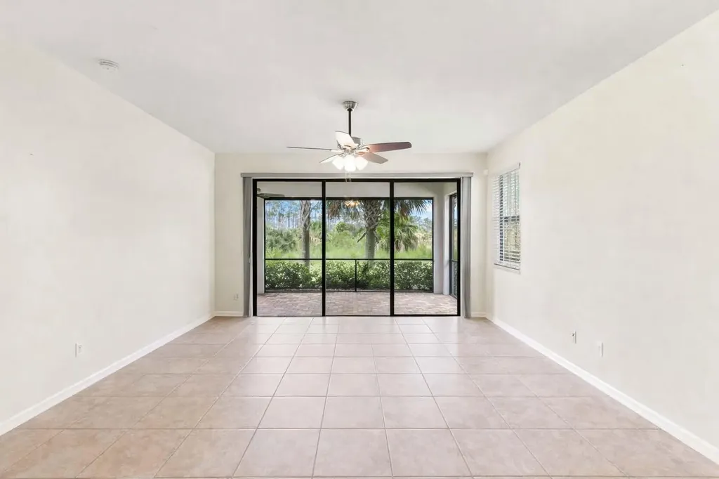 1570 Oceania Drive S Naples FL 34113