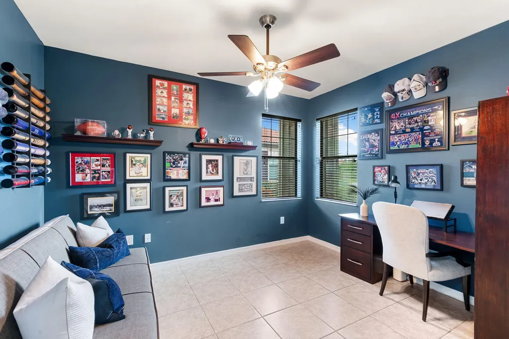 1570 Oceania Drive S Naples FL 34113