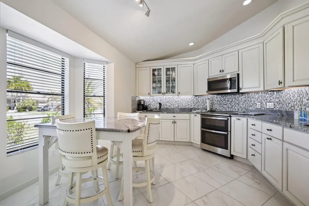 1060 Mendel Avenue Marco Island FL 34145