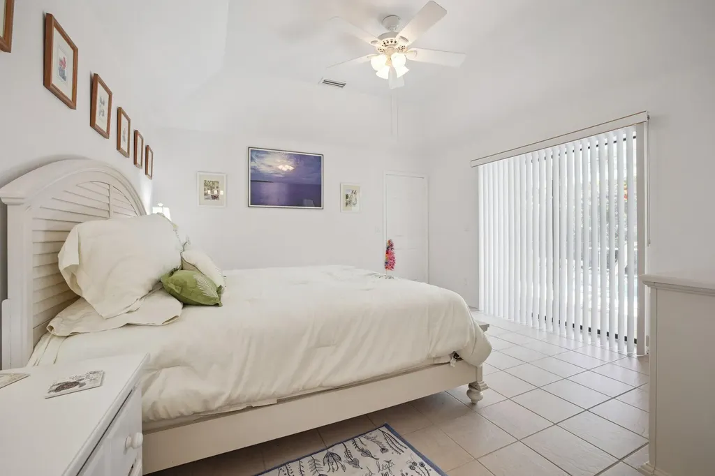 1060 Mendel Avenue Marco Island FL 34145