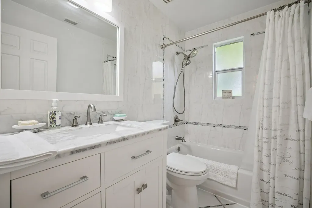 1060 Mendel Avenue Marco Island FL 34145