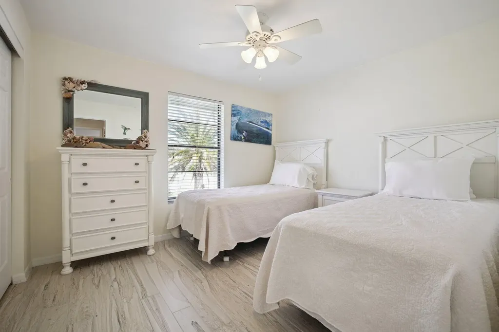 1060 Mendel Avenue Marco Island FL 34145