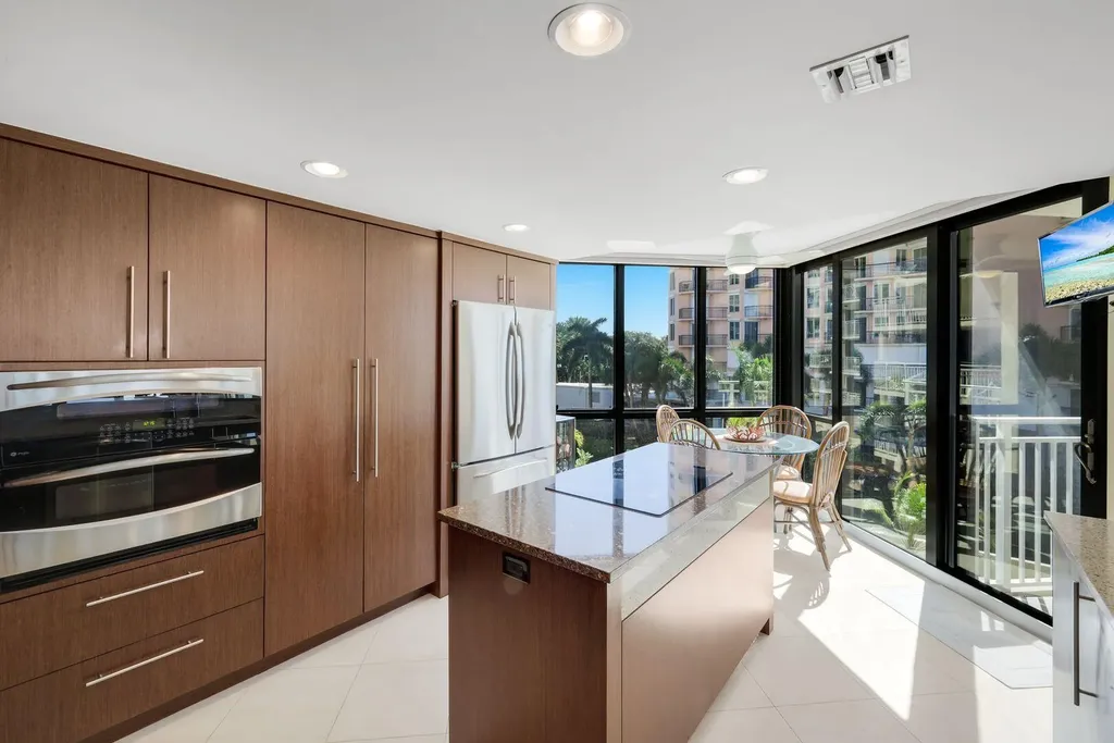 520 S Collier Boulevard Marco Island FL 34145