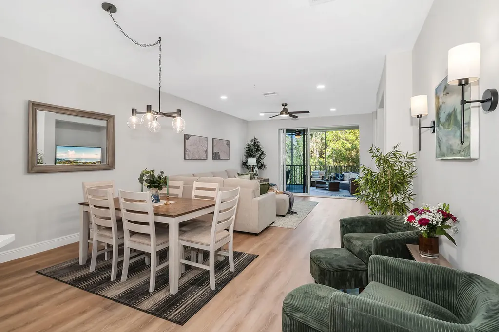 4843 Hampshire Court Naples FL 34112