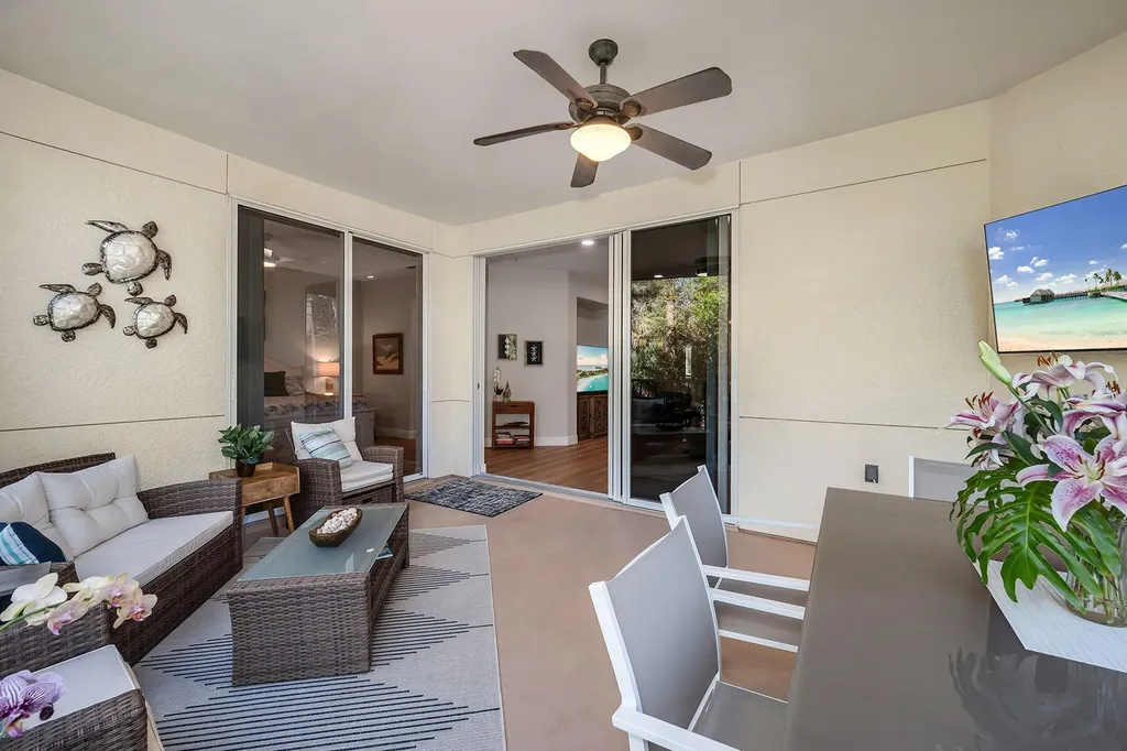 4843 Hampshire Court Naples FL 34112