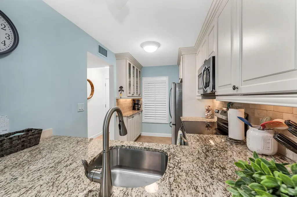 1041 Swallow Avenue Marco Island FL 34145