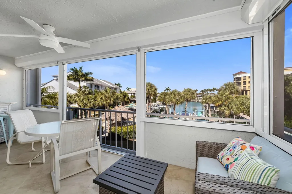 1041 Swallow Avenue Marco Island FL 34145