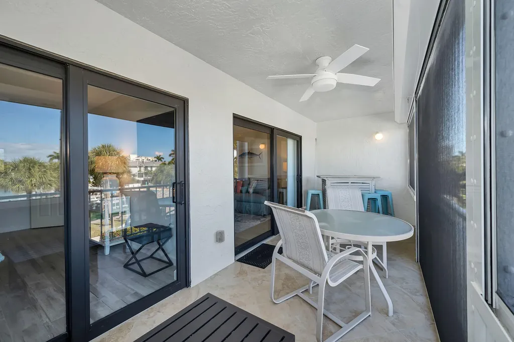 1041 Swallow Avenue Marco Island FL 34145