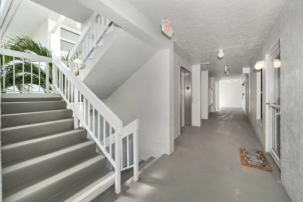 1041 Swallow Avenue Marco Island FL 34145