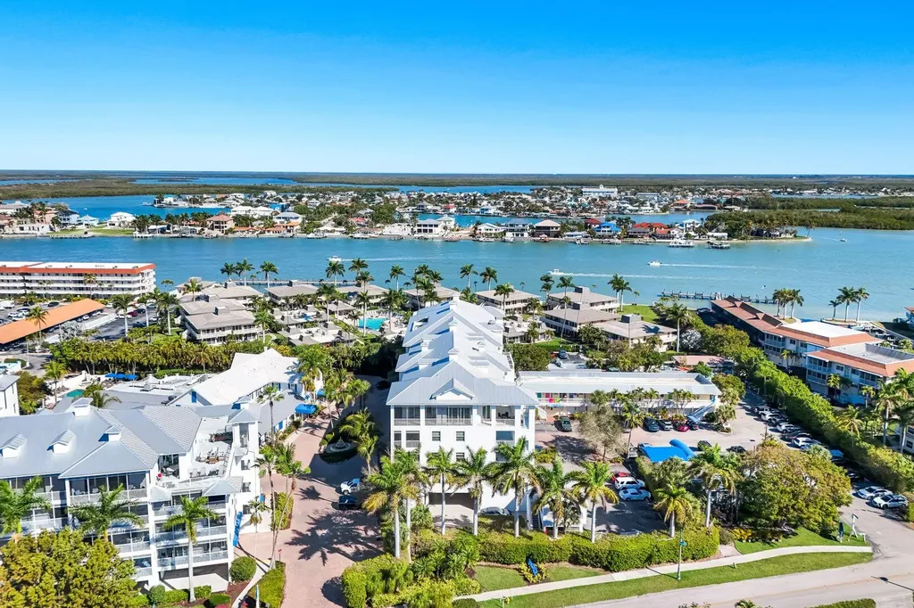 160 Palm Street Marco Island FL 34145