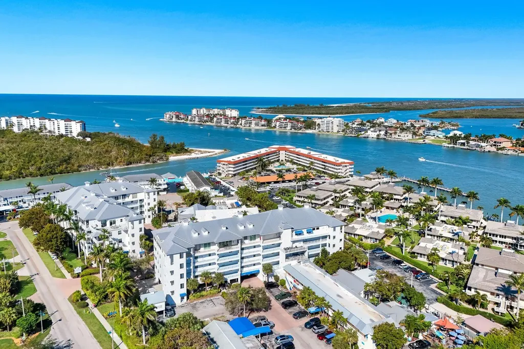 160 Palm Street Marco Island FL 34145