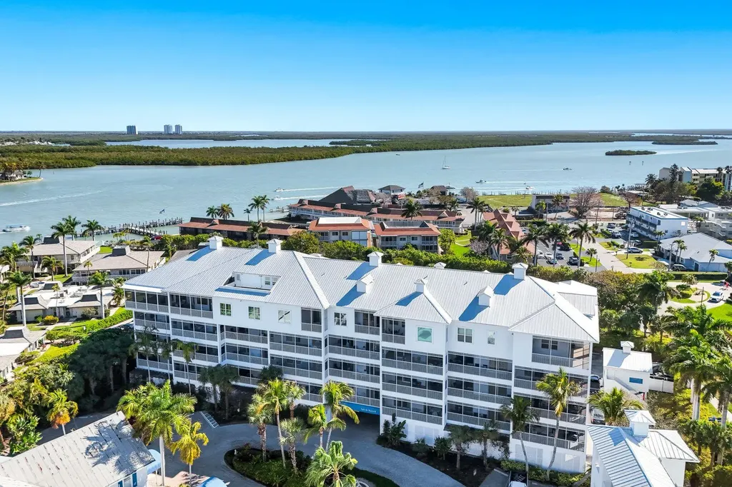 160 Palm Street Marco Island FL 34145