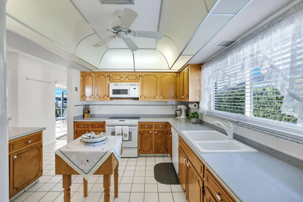 1160 Martinique Court Marco Island FL 34145