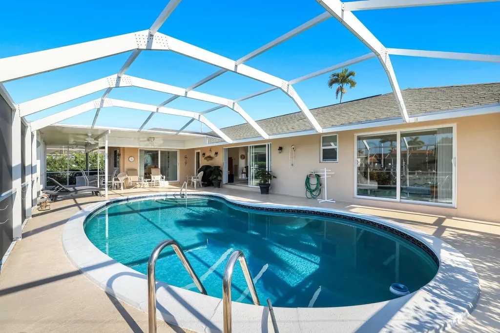 1160 Martinique Court Marco Island FL 34145