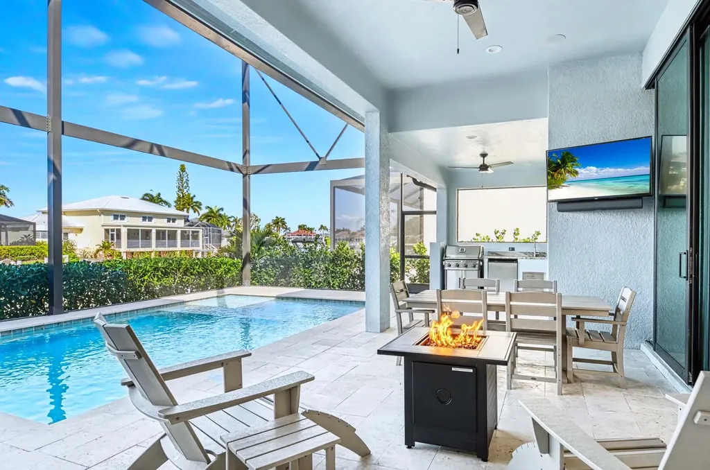 782 Saturn Court Marco Island FL 34145