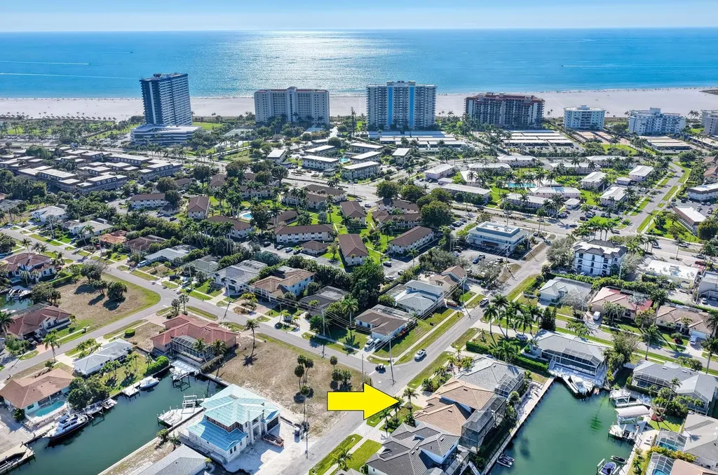 782 Saturn Court Marco Island FL 34145