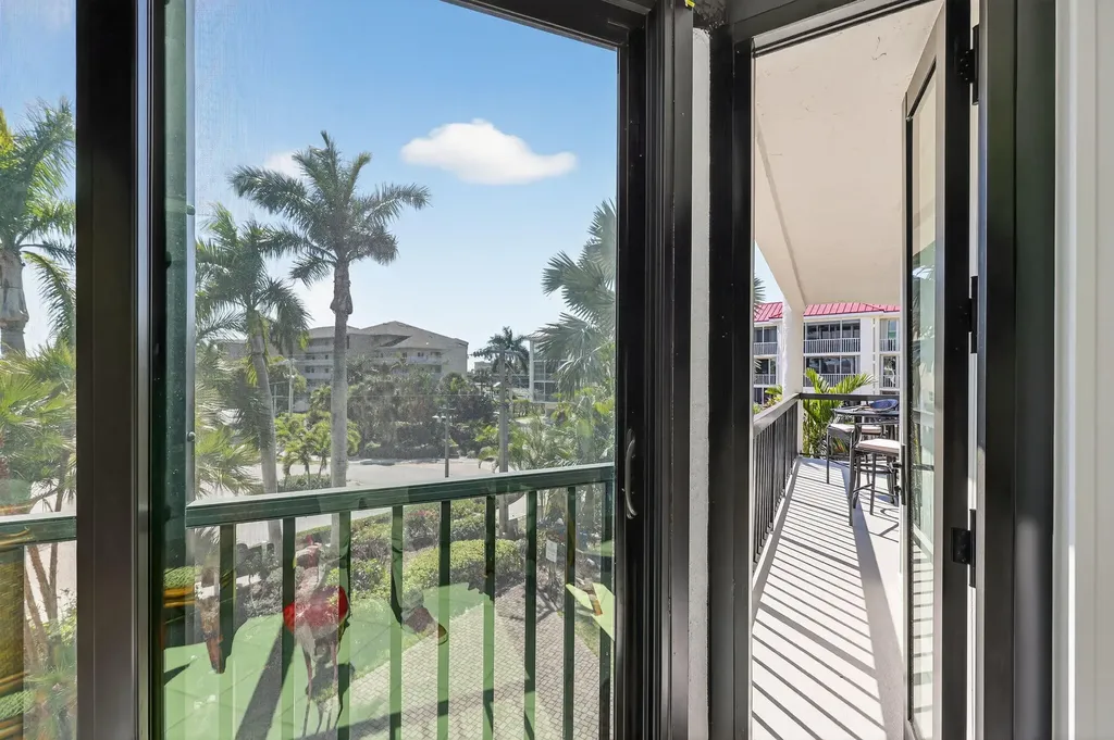 845 Collier Court Marco Island FL 34145